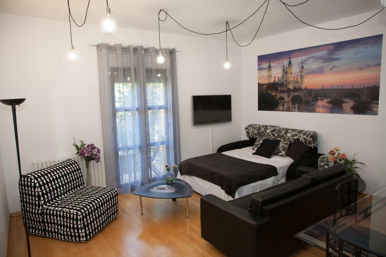 Dean Dos Catedrales Apartment Zaragoza Bagian luar foto